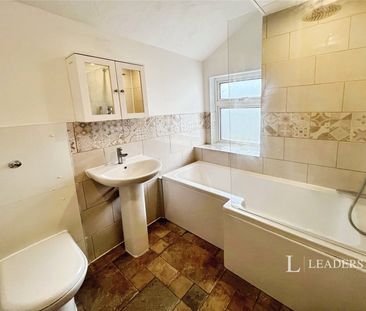 2 bedroom house to rent Lincoln Road, Peterborough, Cambridgeshire,... - Photo 6