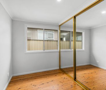 Modern Comfort and Spacious Living in Mount Warrigal! - Photo 5