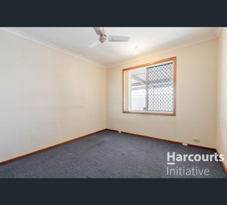 14 Nankivell Way, Koondoola, WA 6064 - Photo 3