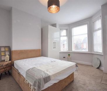 3 Bedroom Semi Detached Valuation - Photo 2