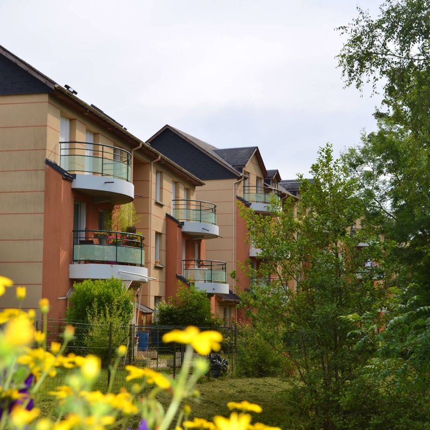 SERQUIGNY - T2 de 61 m² - Photo 2