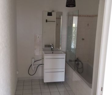 Location Appartement 2 pièces 38m² - Photo 3