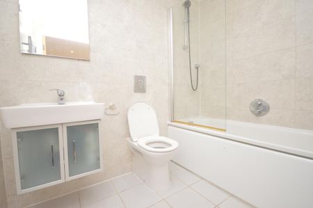 1 bedroom flat to rent - Photo 5