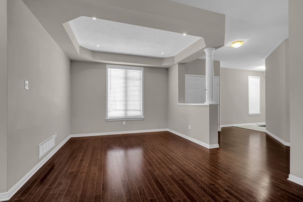 For Lease - 40 Tapadero Avenue, Kanata, Ontario - Photo 1