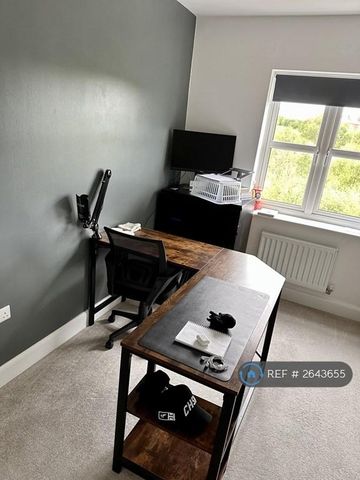 2 bedroom flat to rent - Photo 5
