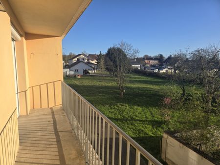 Location Appartement 3 pièces 51m² PARAY LE MONIAL 71600 - Photo 5
