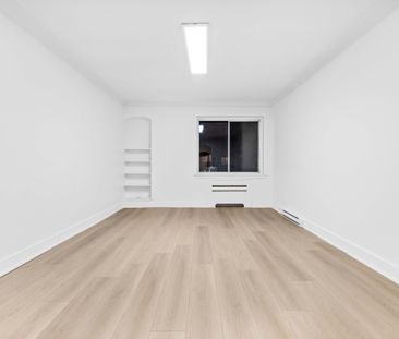 4875 Edouard Montpetit - Spacious 2-Bedroom Apartment for Rent - Photo 2