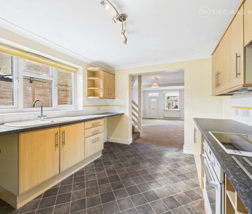 2 bedroom semi-detached house to rent - Photo 2