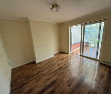 3 bedroom house to rent - Photo 3