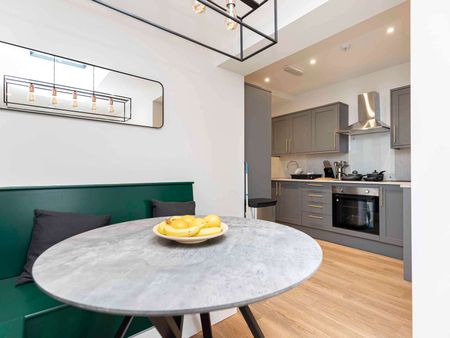 Luxury En-Suite Furnished Double Rooms Room 6 - Photo 4