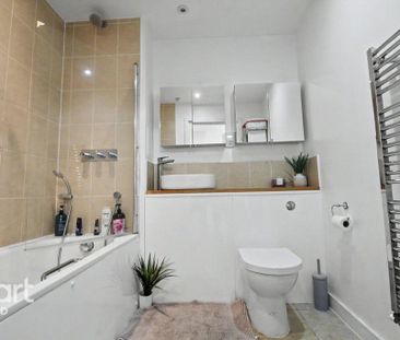 2 bedroom maisonette to rent - Photo 6