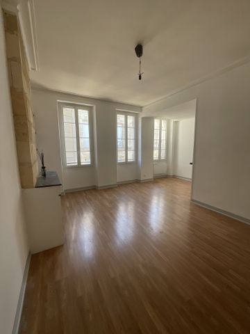 Location Appartement 2 pièces 57m² BORDEAUX 33000 - Photo 2
