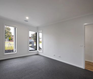 139 Sawmill Street, - Photo 5