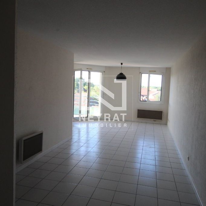 Location Appartement 2 pièces 55m² ST GERMAIN DU BOIS 71330 - Photo 1