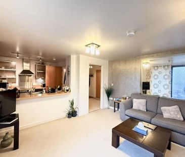 Geoffrey Watling Way - Photo 2