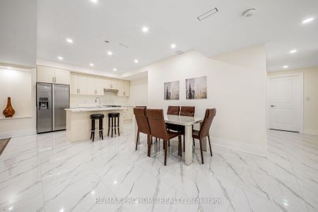 For Lease - 48 Silver Sterling Crescent, Vaughan, Ontario - Photo 4