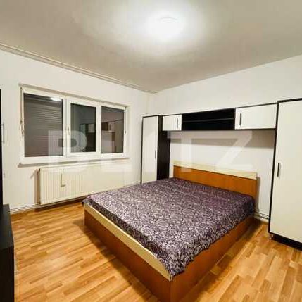 Apartament de 3 camere, decomandat, Rovine - Fotografie 1