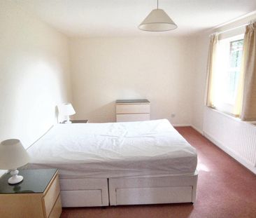 Cranbrook, Woburn Sands, Milton Keynes, MK17 - Photo 3