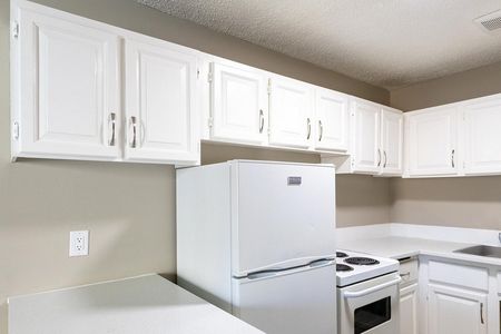 Morros Manor Apartments - Photo 4