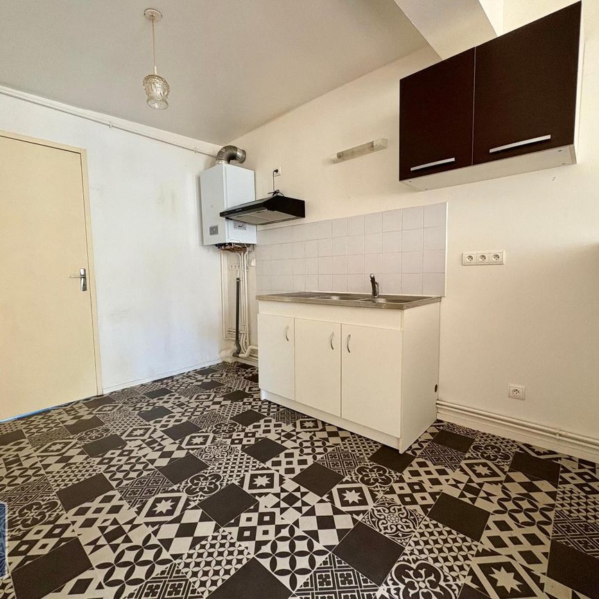 Location Appartement 3 pièces 68m² ST LEONARD DE NOBLAT 87400 - Photo 1