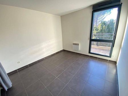 Location appartement récent 2 pièces 36.07 m² à Montpellier (34000) - Photo 2