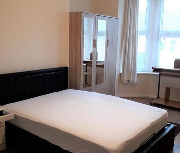 5 bedroom house share to rent - Photo 3