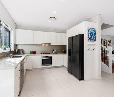 Spacious Standalone Home with Street Frontage and Modern Comforts - Photo 3