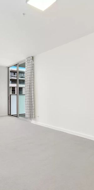 MGM MARTIN - TWO BEDROOM APARTMENT - Photo 1