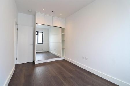 4 bedroom apartment to rent - Photo 4