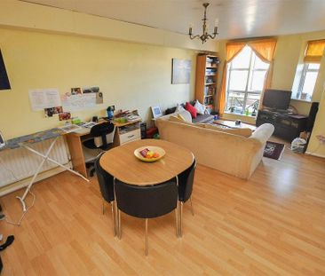 1 bedroom flat to rent - Photo 6