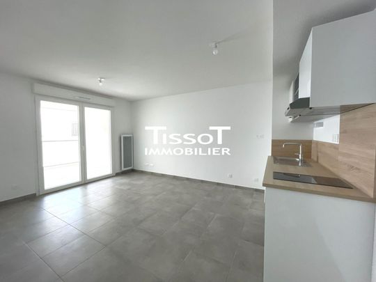 Location Appartement 2 pièces 40m² NIMES 30000 - Photo 1