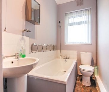 2 bed Terraced - To Let - Photo 1