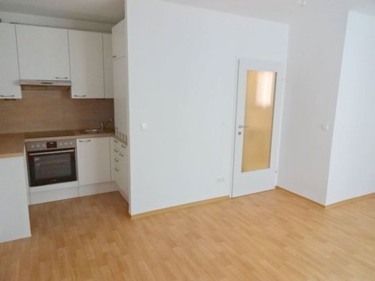 UNBEFRISTET 714,92 € inkl. Heizung&WW, moderne Küche & Bad, ruhige Innenhoflage, 2Min zur U3 - Photo 1