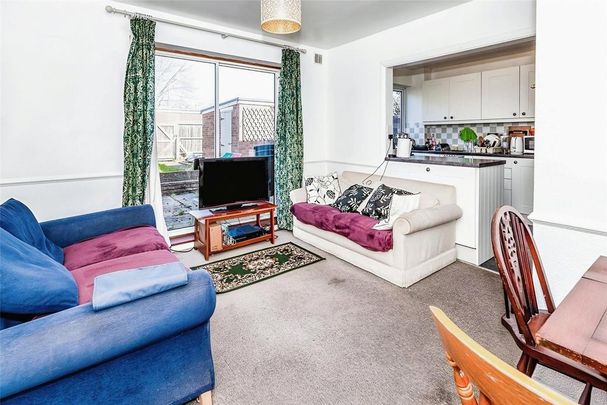 4 bedroom terraced house to rent - Photo 1