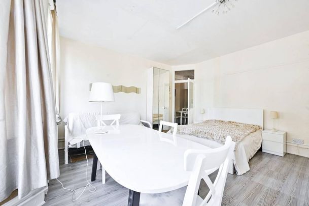 1 bedroom flat to rent - Photo 1