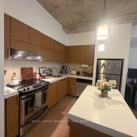 550 Wellington Lofts 55 , #310 - Photo 1