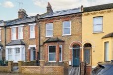 3 bedroom maisonette to rent - Photo 1