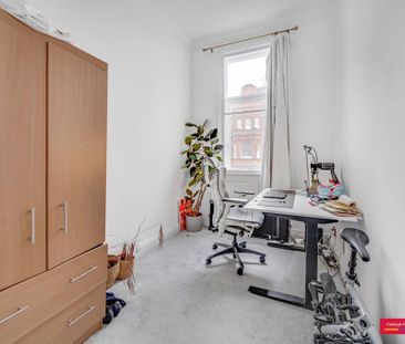 2 bedroom flat to rent - Photo 6