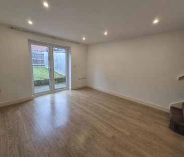 2 bedroom house to rent - Photo 1