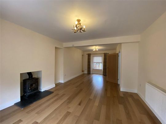 3 bedroom terraced house to rent - Photo 1