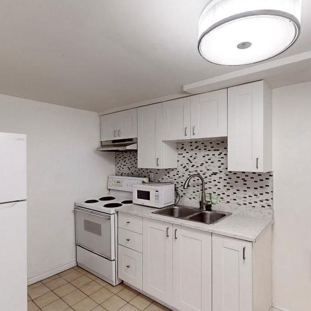 For Lease - 3691 Morning Star Drive Unit# Basement, Mississauga, Ontario - Photo 1