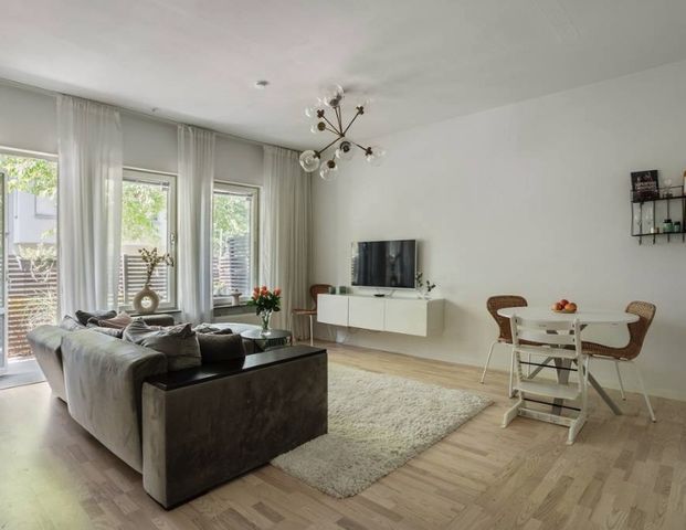 Sturehillsvägen 12 - Photo 1