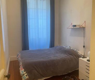 Location Appartement 2 pièces 46m² LYON 6ème - Photo 5