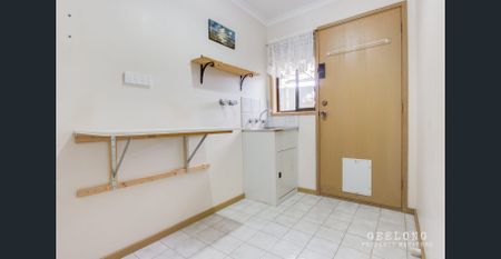 Comfortable Living Close to Everything. (Check out our 3D Tour online) - Photo 4