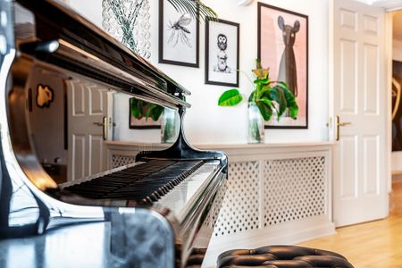 2 bedroom flat to rent - Photo 2