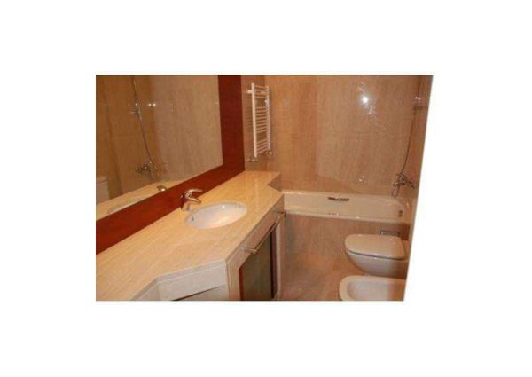 Apartamento T3 em Lisboa