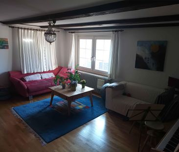 4,5 Zimmer Wohnung an zentraler Lage zu vermieten - Foto 1