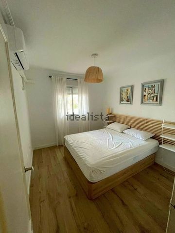 Alquiler de piso en Calle Clara Campoamor, 1 - Photo 3