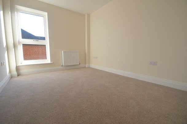 83 - 95 Windsor Road, Slough, Berkshire,SL1 - Photo 1