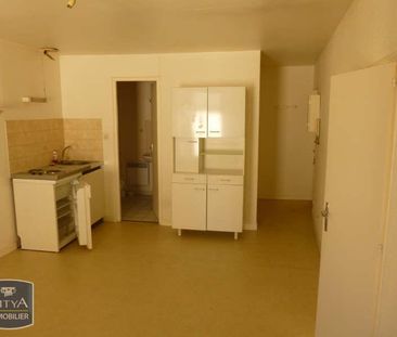 Location Appartement 1 pièce 29m² POITIERS 86000 - Photo 1